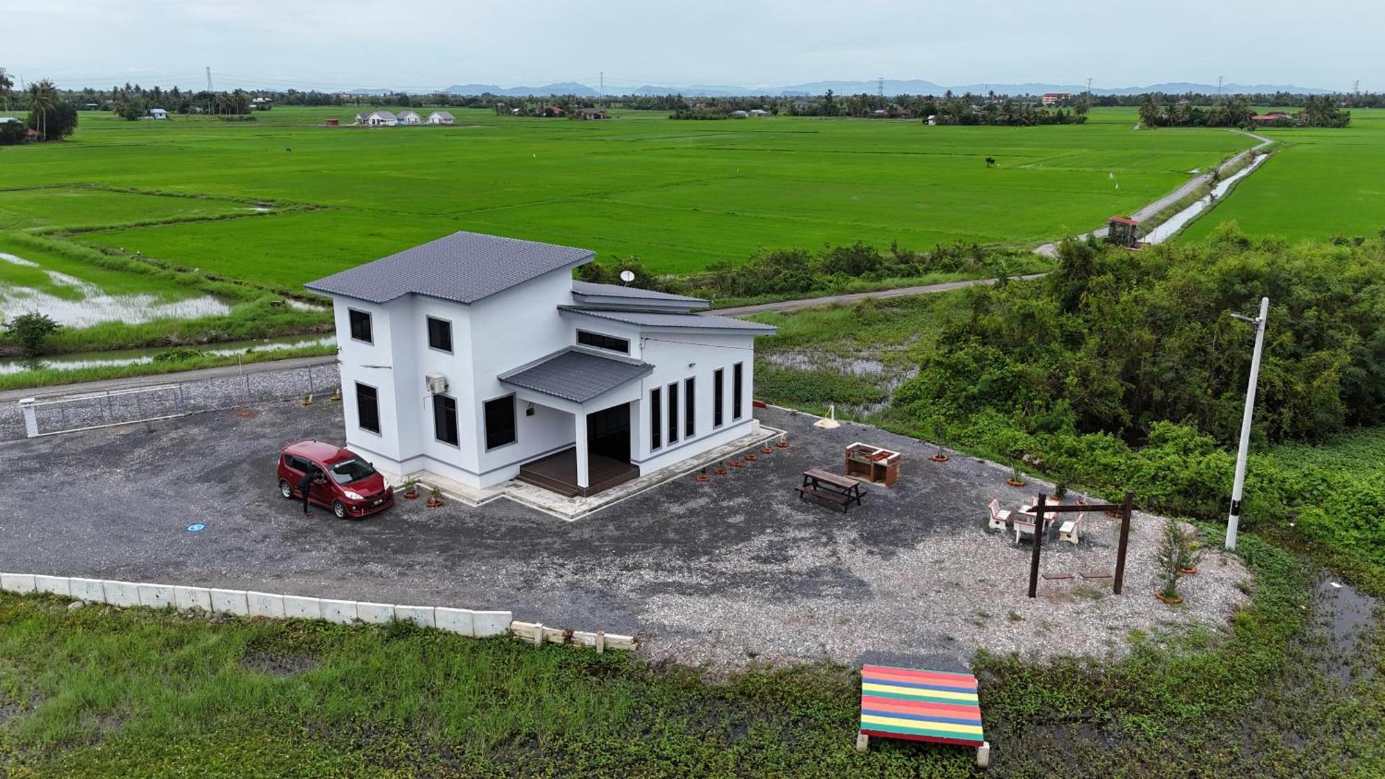 Rhumah Sungai Belati Villa Simpang Empat  Exterior foto